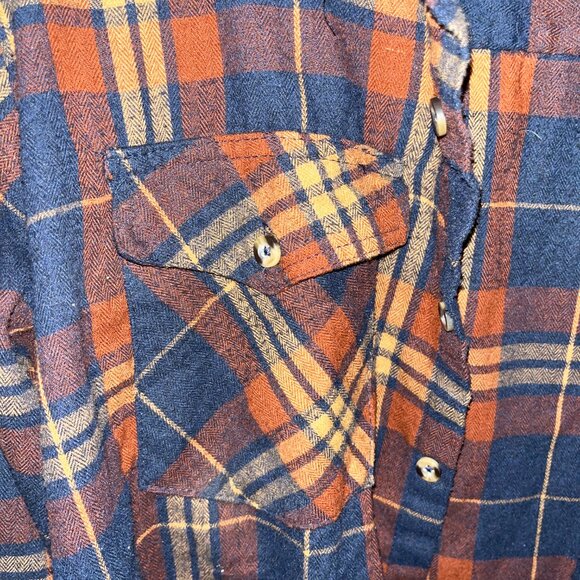 Men’s Rust & Navy Plaid Flannel Button-Down Shirt – Long Sleeve Casual Shirt - Picture 4 of 5